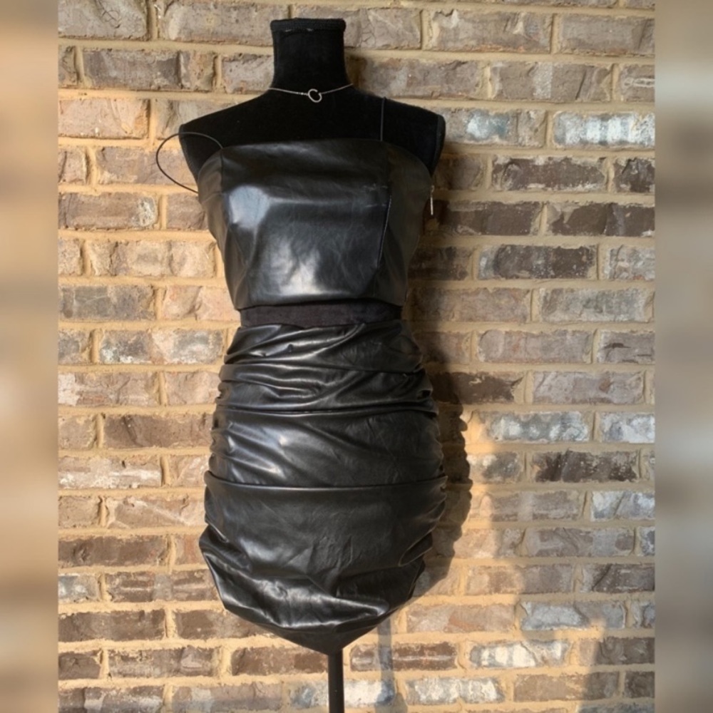 BLACK FAUX LEATHER RUCHED SKIRT & CROP TOP SET